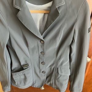 Pikeur Women's Gray Jacket